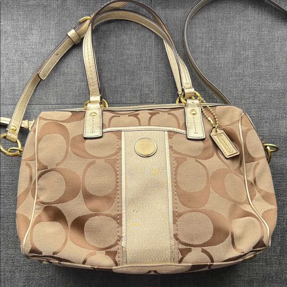 COACH Brown, Tan & Gold Metallic Signature Shoulder Bag - No. F24364